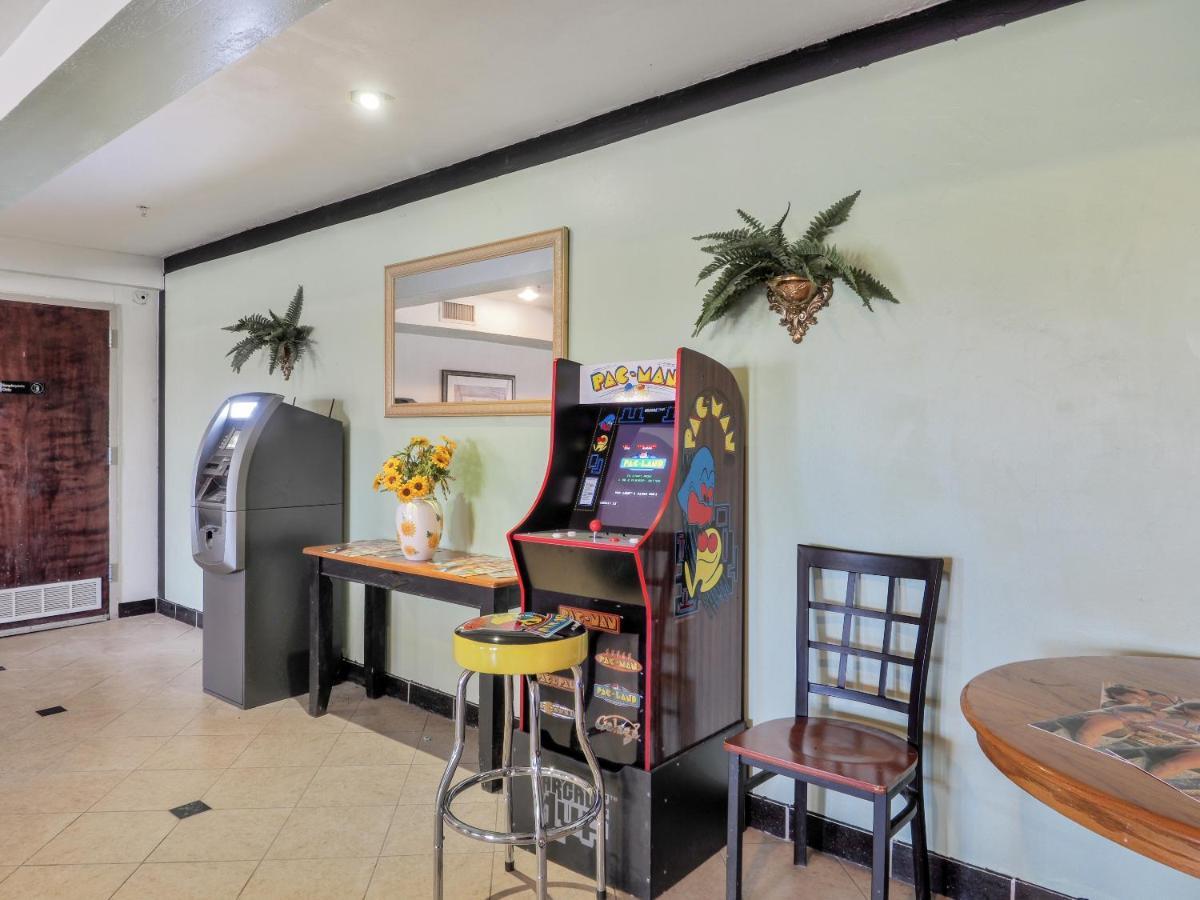 Lonestar Inn & Suites, Erick Ok Hwy 40 By Oyo Exterior foto